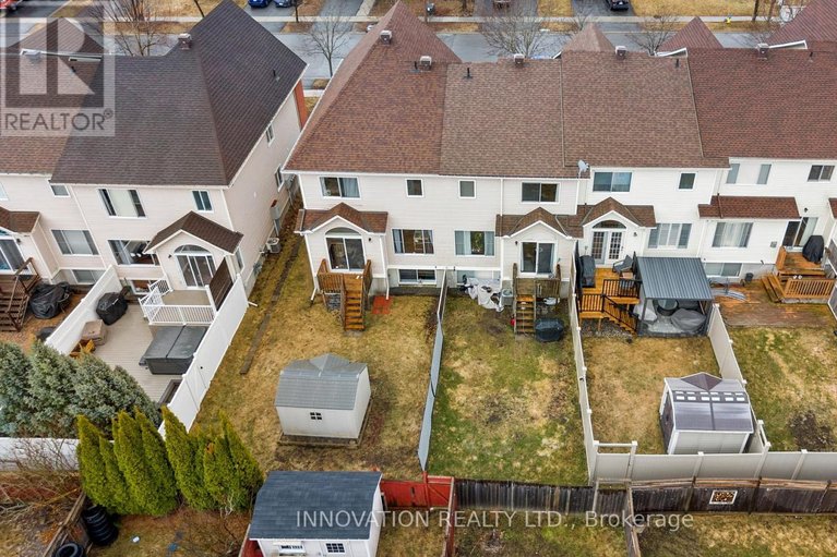 29615083/1287-klondike-road/morgans-grantsouth-march/ottawa/ontario/K2W1E2_35