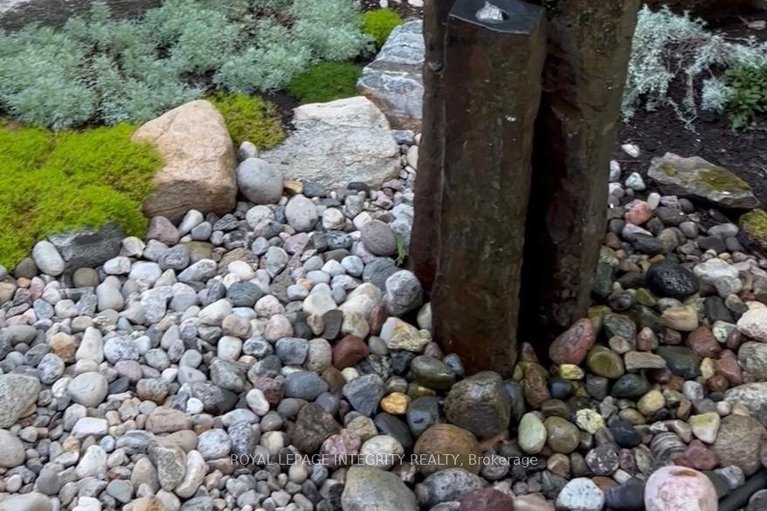 29590354/279-currell-avenue/westborohampton-park/ottawa/ontario/K1Z7J5_26