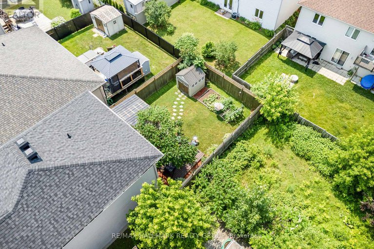 28555293/152-louise-street/town-of-rockland/clarence-rockland/ontario/K4K1R7_34