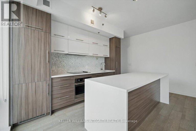 28416257/1101-428-sparks-street/ottawa-centre/ottawa/ontario/K1R0B3_8