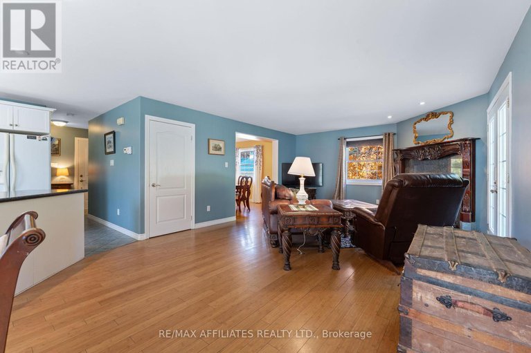 28980028/2296-eady-road/horton-twp/horton/ontario/K7V3Z8_9