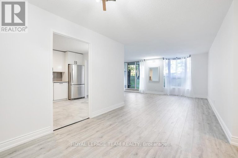 28892273/113-2951-riverside-drive/mooneys-bayriverside-park/ottawa/ontario/K1V8W6_8