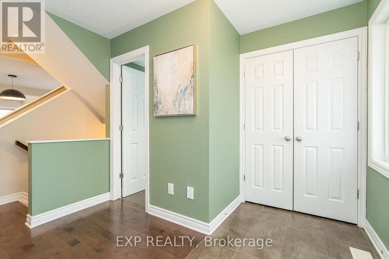 28799331/3545-woodroffe-avenue/strandherd/ottawa/ontario/K2G7A8_3