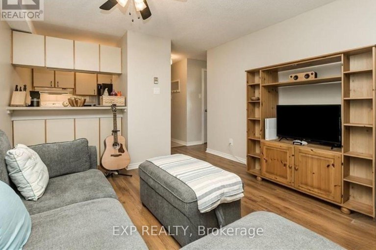 28853608/306-6376-bilberry-drive/orleans-wood/ottawa/ontario/K1C4P6_5