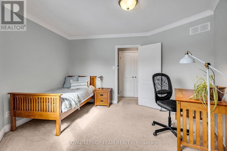 29556061/1345-potter-drive/manotick-village-manotick-estates/ottawa/ontario/K4M1C6_34