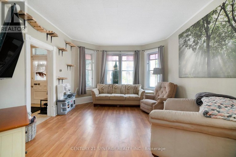 28845508/30-kensington-avenue/smiths-falls/smiths-falls/ontario/K7A2K5_4