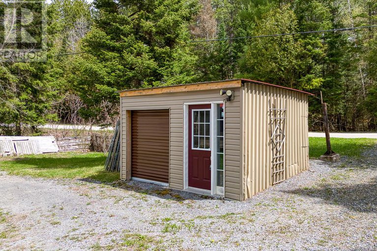 28322122/775-darling-concession-7/lanark-highlands-darling-twp/lanark-highlands/ontario/K0A1P0_36
