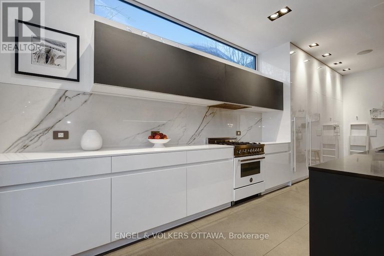 29341028/608-byron-avenue/mckellarhighland/ottawa/ontario/K2A0E5_22