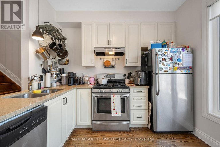 28266950/286-cambridge-street-n/west-centre-town/ottawa/ontario/K1R0B4_12