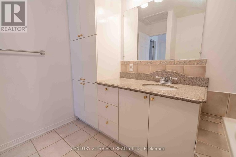 29049744/21255-mcnaughton-court-e/south-glengarry-lancaster-twp/south-glengarry/ontario/K0C1E0_16