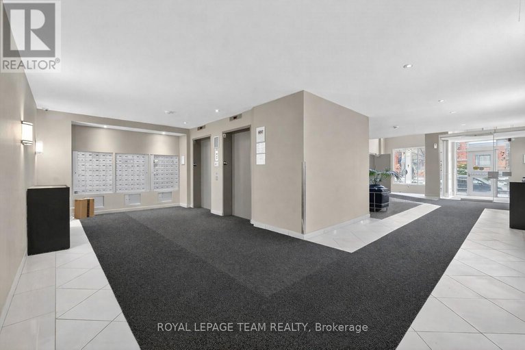 29253841/804-138-somerset-street-w/ottawa-centregolden-triangle/ottawa/ontario/K2P0A3_7