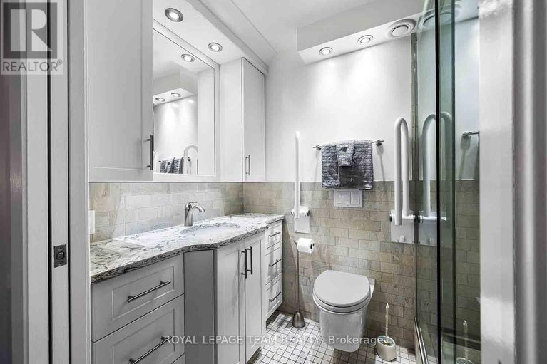 28581239/207-151-bay-street/ottawa-centre/ottawa/ontario/K1R7T2_29