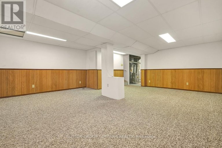 29123796/1540-bourcier-drive/bilberry-creekqueenswood-heights/ottawa/ontario/K1E3J2_33