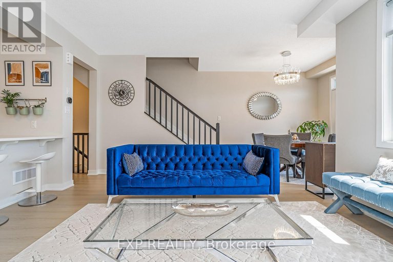 28608550/689-quilter-row/goulbourn-twp-from-franktown-rdsouth-to-rideau/ottawa/ontario/K0A2Z0_5
