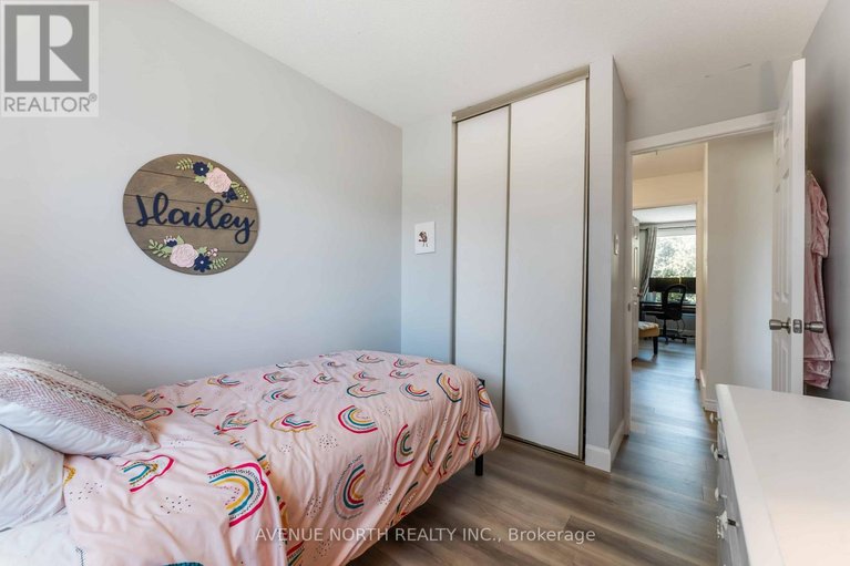 29608047/1964-garden-park-lane/blackburn-hamlet-south/ottawa/ontario/K1B5B2_16