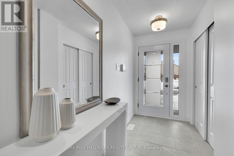 29294452/26-barn-swallow-private/riverside-southgloucester-glen/ottawa/ontario/K4M0H5_3