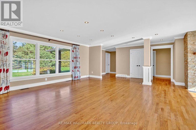 29085504/2772-harbison-road/rideau-twp-south-to-roger-stevens-drive/ottawa/ontario/K0A2Z0_9