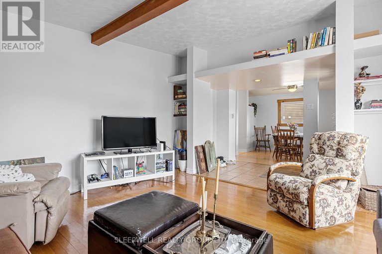 28279892/844-norton-avenue/queensway-terrace-north/ottawa/ontario/K2B5P6_8