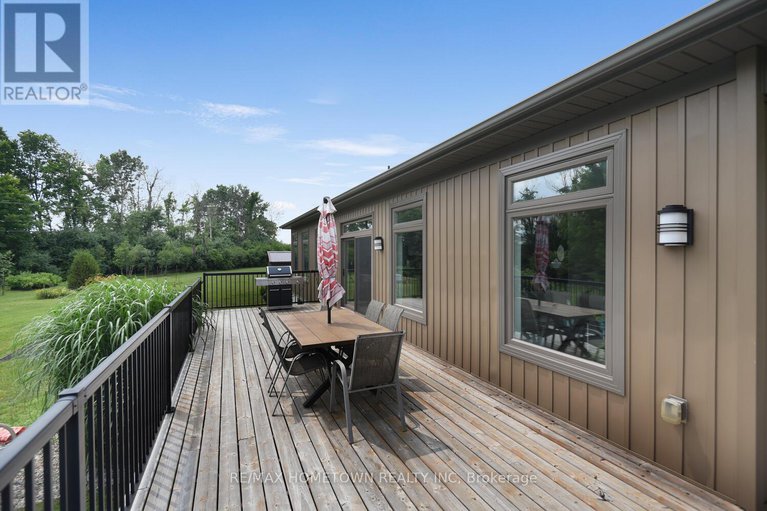 29202431/9145-county-road-6-road/augusta-twp/augusta/ontario/K0G1R0_38