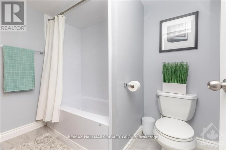 28253698/205-475-laurier-avenue-w/ottawa-centre/ottawa/ontario/K1R7X1_16