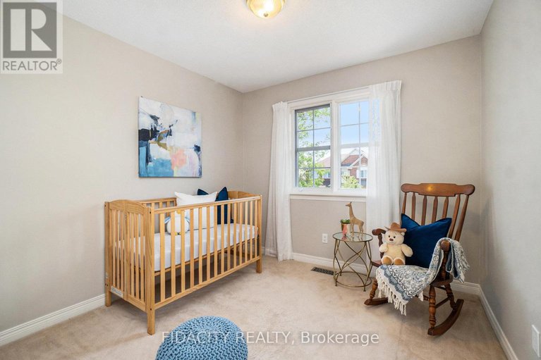 28652644/14-franklin-cathcart-crescent/stittsville-south/ottawa/ontario/K2S2A7_29