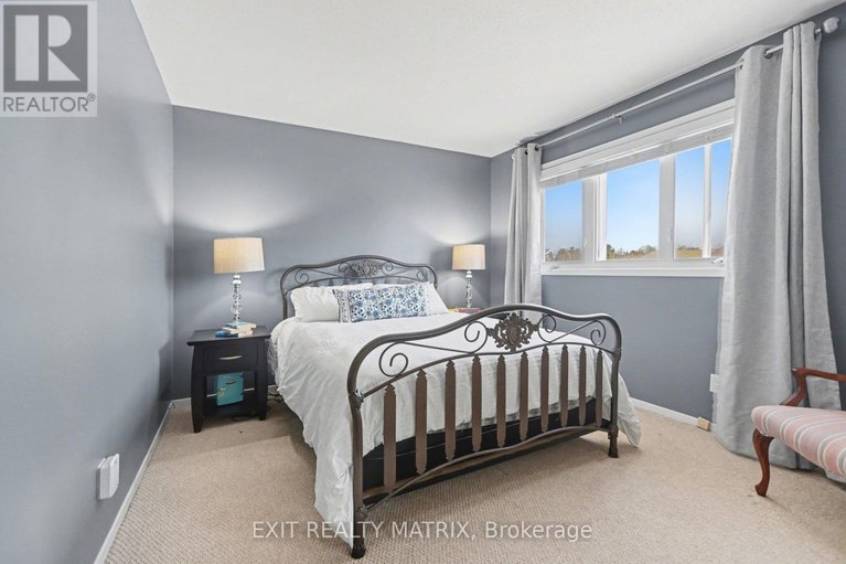 29667143/1583-sunview-drive/orleanssunridge/ottawa/ontario/K1C5A6_19