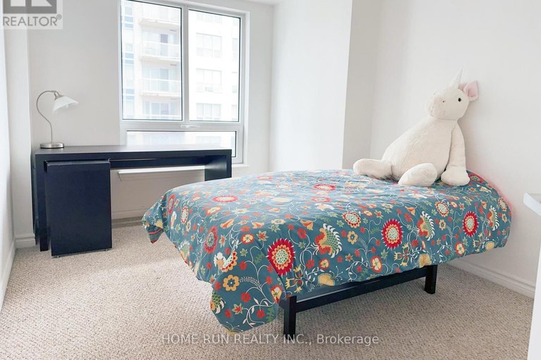 28278089/1506-234-rideau-street/sandy-hill/ottawa/ontario/K1N0A9_8