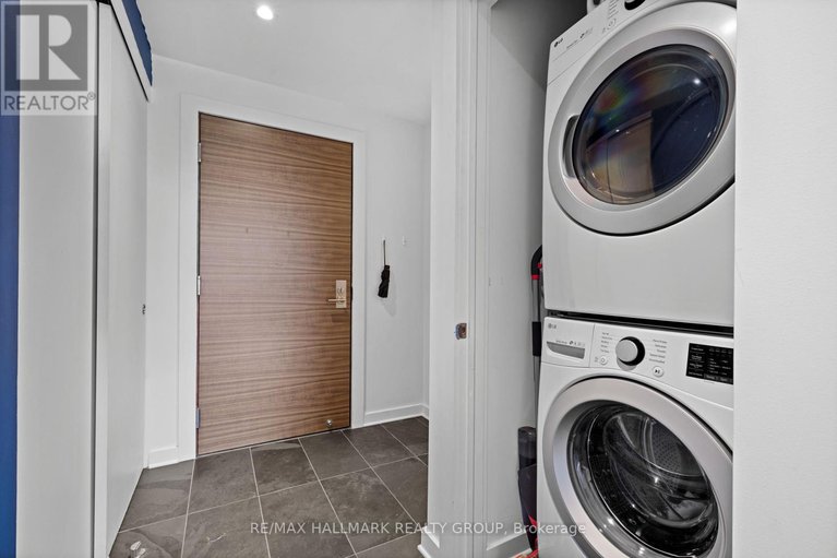28946021/607-135-barrette-street/vanier/ottawa/ontario/K1L7Z9_4