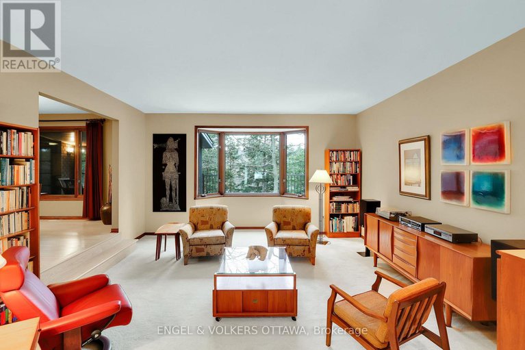 28202827/7-deerfield-drive/mcnabbraeside-twps/mcnabbraeside/ontario/K0A3L0_8