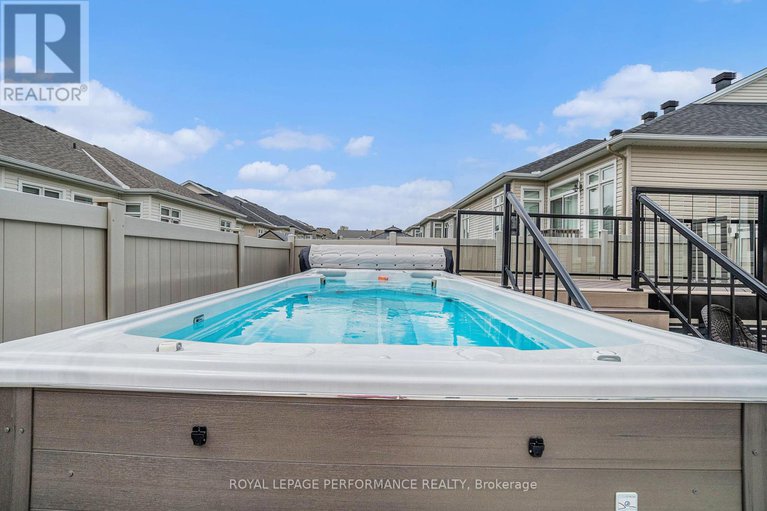 28336661/82-kayenta-street/remainder-of-stittsville-area/ottawa/ontario/K2S2K7_41