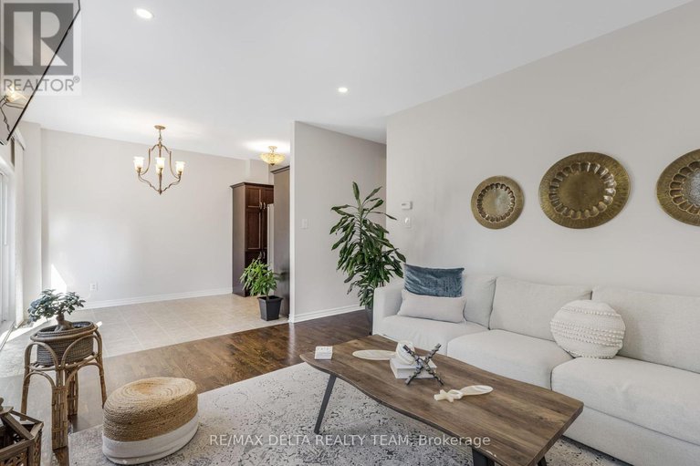 28627849/227-hillpark-high-street/mer-bleuebradley-estatesanderson-park/ottawa/ontario/K1W0B5_15