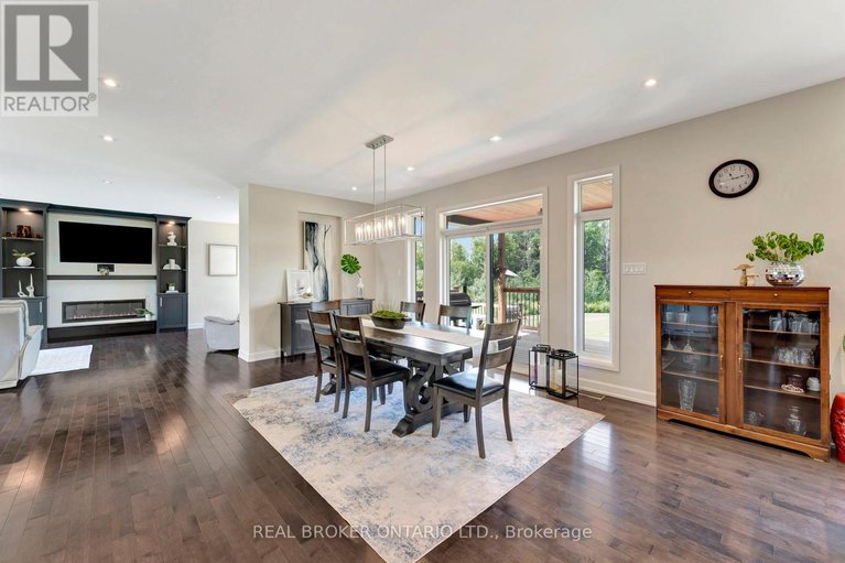 29437875/114-smith-road/north-grenville-twp-kemptville-south/north-grenville/ontario/K0G1T0_14