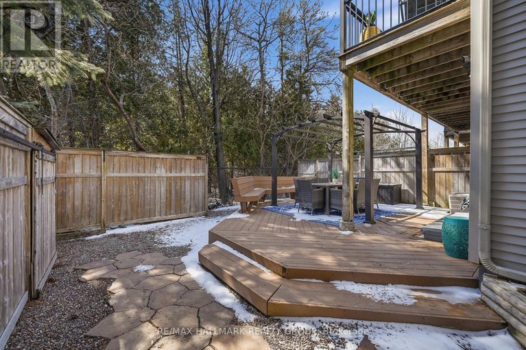 29578405/128-songbird-private/westcliffe-estates/ottawa/ontario/K2H0A2_25