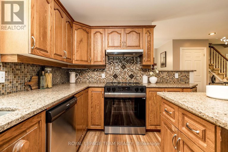 28578922/3066-mcgovern-road/north-grenville-twp-kemptville-south/north-grenville/ontario/K0G1J0_14