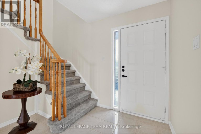 29501810/318-liard-street/stittsville-south/ottawa/ontario/K2S1J8_3