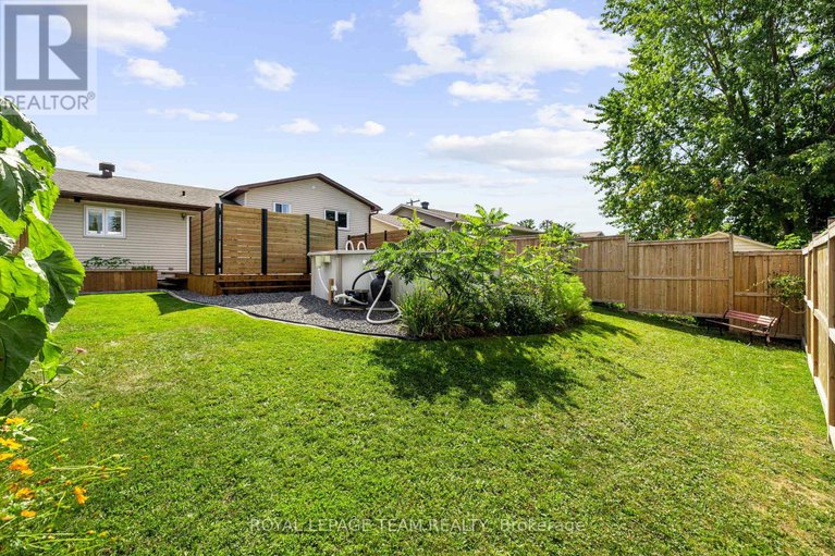 28940711/1965-patricia-street/town-of-rockland/clarence-rockland/ontario/K4K1B2_42