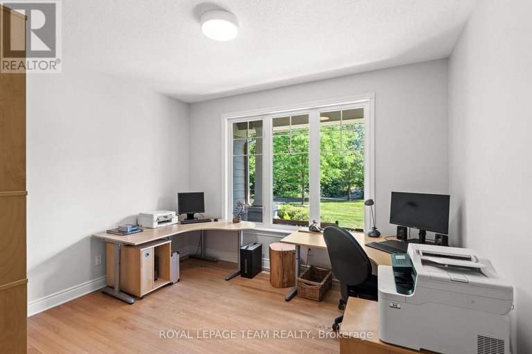 28608348/387-ridgeside-farm-drive/kanata-north-west/ottawa/ontario/K2W1H3_26