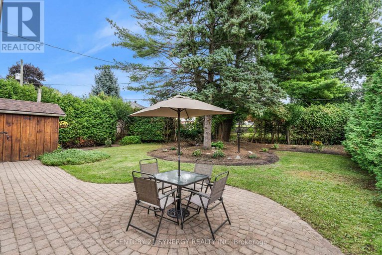 28847184/2170-berwick-avenue/bel-air-park/ottawa/ontario/K2C0Y3_33