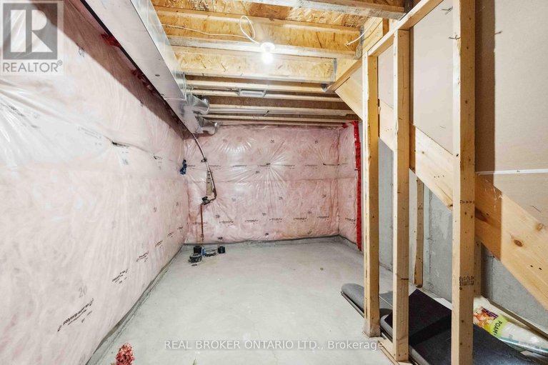 28466589/391-rouncey-road/emerald-meadowstrailwest/ottawa/ontario/K2V0K4_36