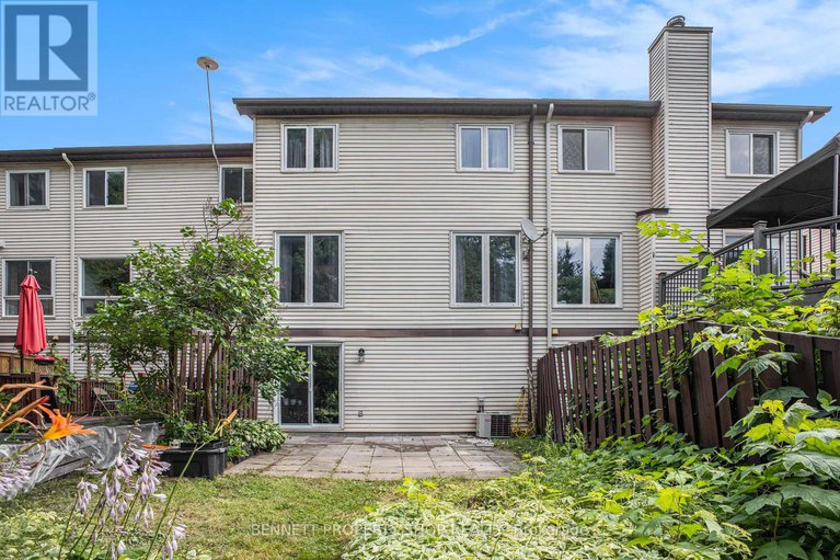 28650139/64-shearer-crescent/katimavik/ottawa/ontario/K2L3N2_29