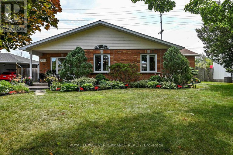28652645/3025-linton-road/riverside-park-south/ottawa/ontario/K1V8H1_1