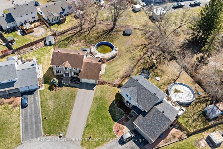 29638186/54-lapointe-boulevard/embrun/russell/ontario/K0A1W0_40