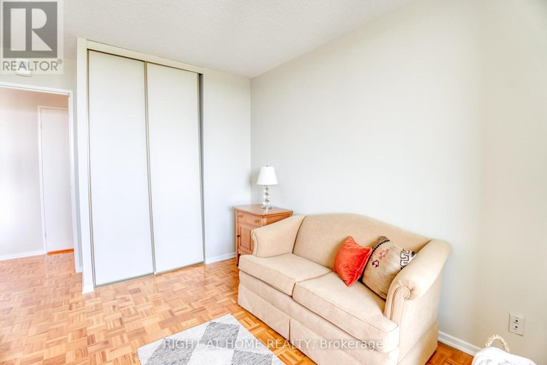 28430489/1401-2625-regina-street/britannia/ottawa/ontario/K2B5W8_23