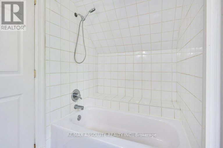 28648694/18597-dundas-street/south-glengarry-charlottenburgh-twp/south-glengarry/ontario/K0C1S0_28