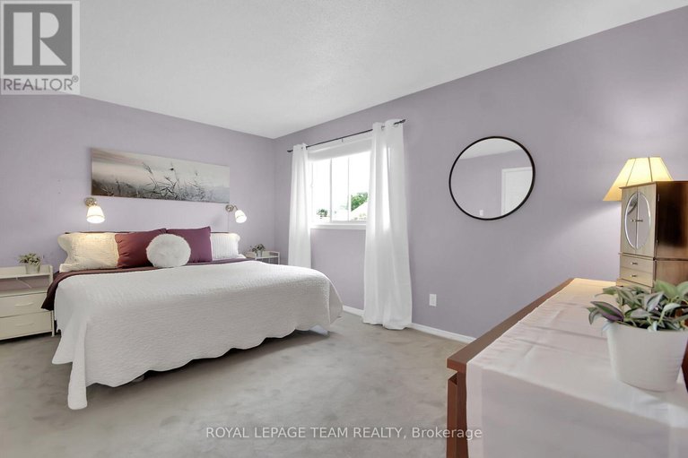 28809453/75-inverary-drive/morgans-grantsouth-march/ottawa/ontario/K2K2S1_18