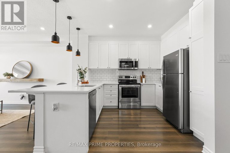 28608754/606-bellatrix-walk/half-moon-bay/ottawa/ontario/K2J6N4_10