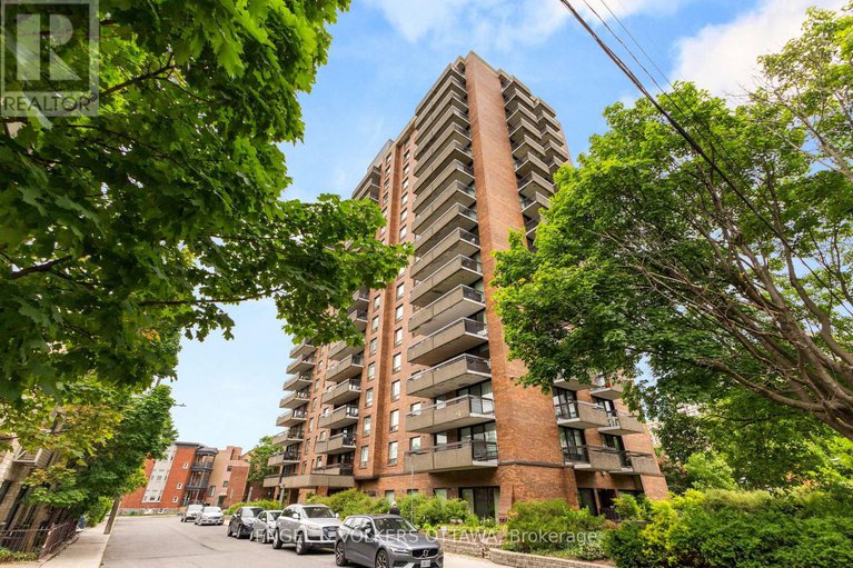 28588515/605-20-the-driveway-avenue/ottawa-centregolden-triangle/ottawa/ontario/K2P1C8_1