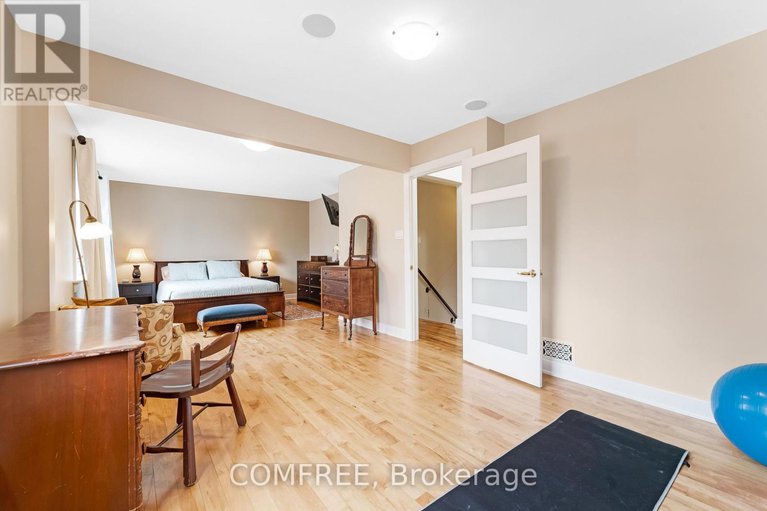 28211943/145-general-avenue/carlington/ottawa/ontario/K1Z7W9_22