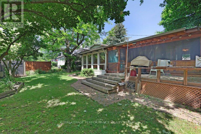 28834458/1388-wesmar-drive/alta-vista/ottawa/ontario/K1H7T5_42