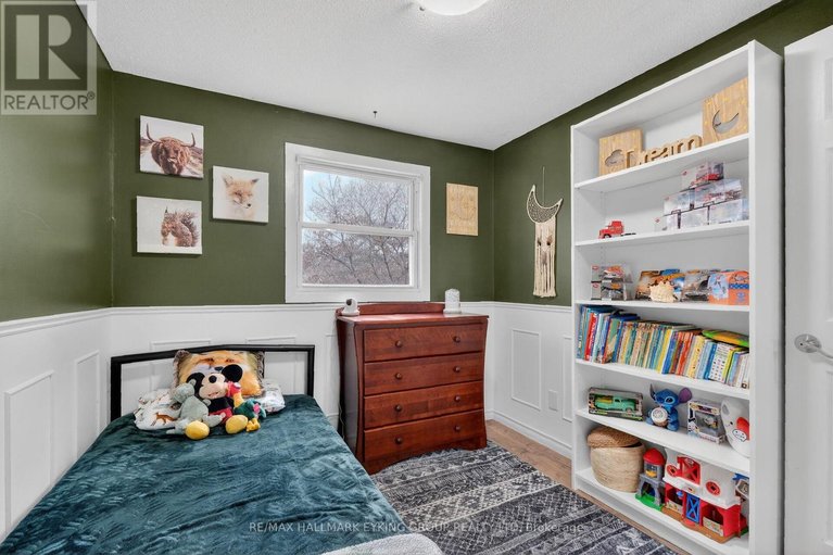 29566260/10-6265-castille-court/convent-glen-south/ottawa/ontario/K1C1X4_26